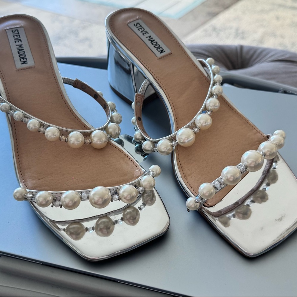 Steve Madden Silver Pearl-Adorned Sandals